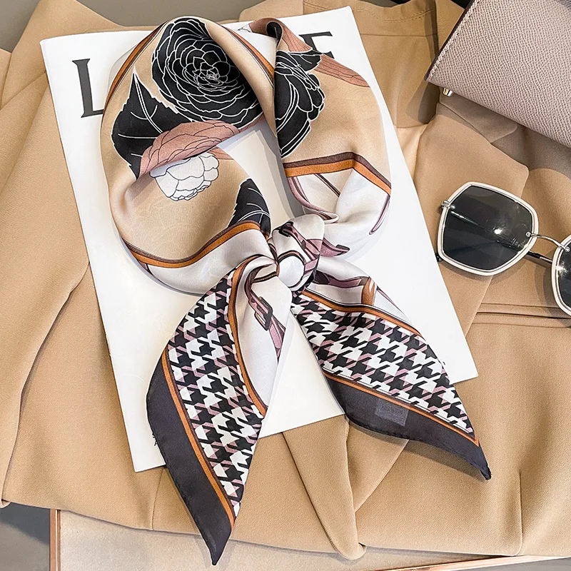 Foulard Carré Chic | La Parisienne - Image 2
