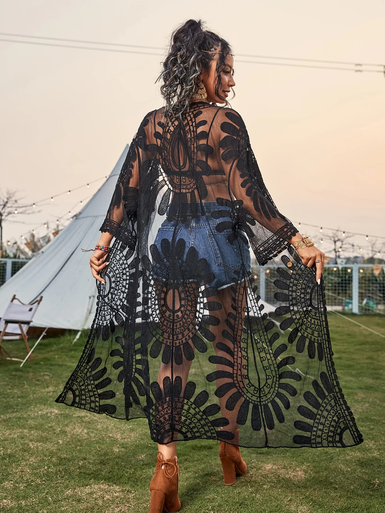Kimono Long Brodé à Nœud | La Parisienne - Image 9